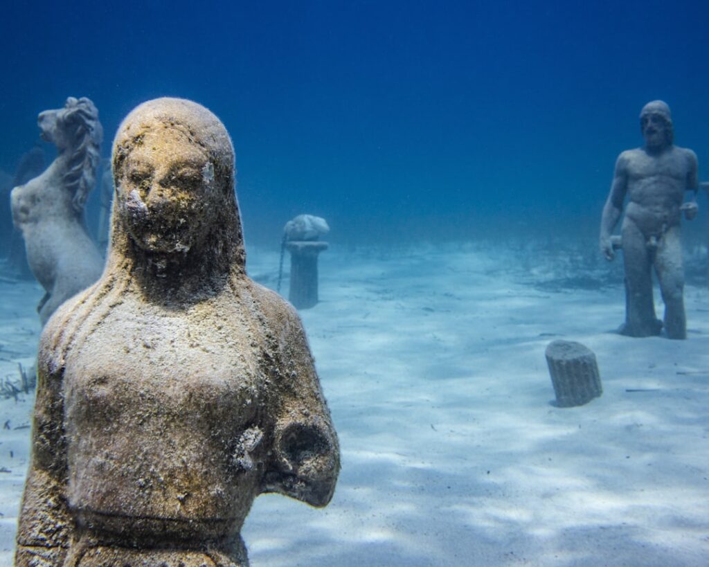 Descubre el Museo Subacuático de Arte el paraíso oculto que todo turista en el Caribe Mexicano debe explorar